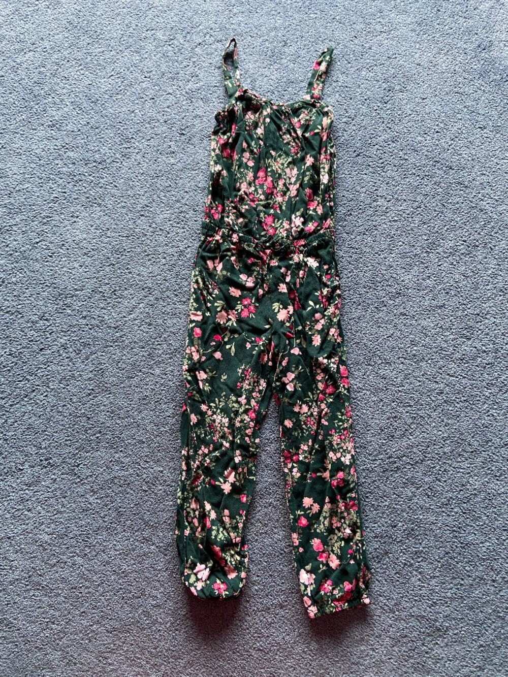 The Children's Place Girl's Green Floral Sleeveless Jumpsuit Size 5/6